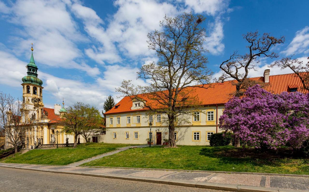 Loreta Hotel Prague Extérieur photo