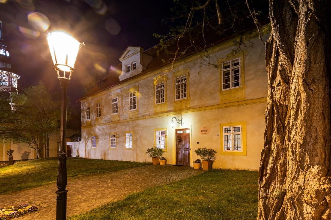 Loreta Hotel Prague Extérieur photo
