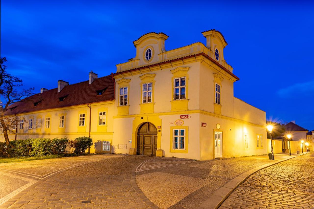 Loreta Hotel Prague Extérieur photo